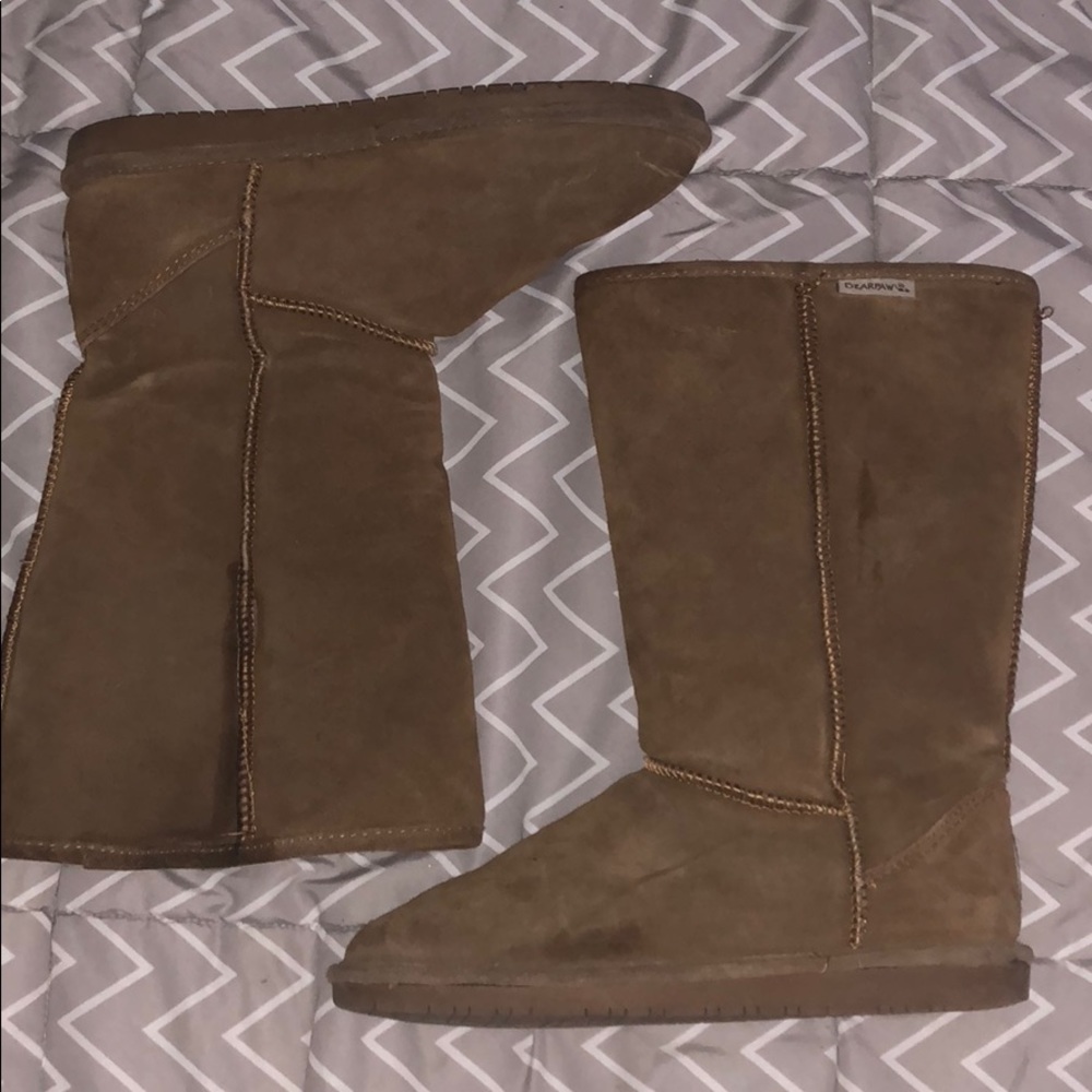 Boot size 9 - Picture 2 of 6